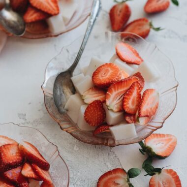 A delicious and healthy Asian dessert that is quick and fun to make. {Gluten-Free, Vegetarian Adaptable}