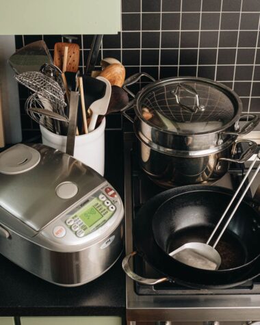 Essential Chinese cooking tools in my kitchen